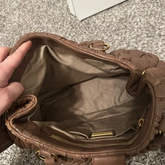 Miu Miu Brown/Mauve Quilted Leather Bag - Picture 8 of 14